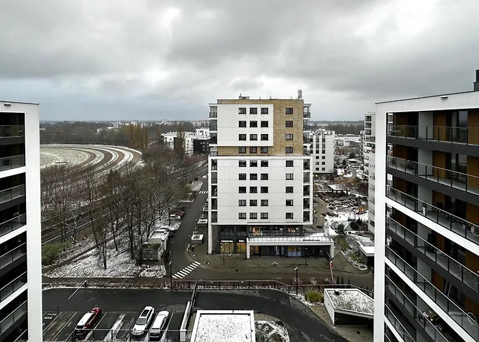 Daire Lotnisko Chopina Airport 4 Varşova