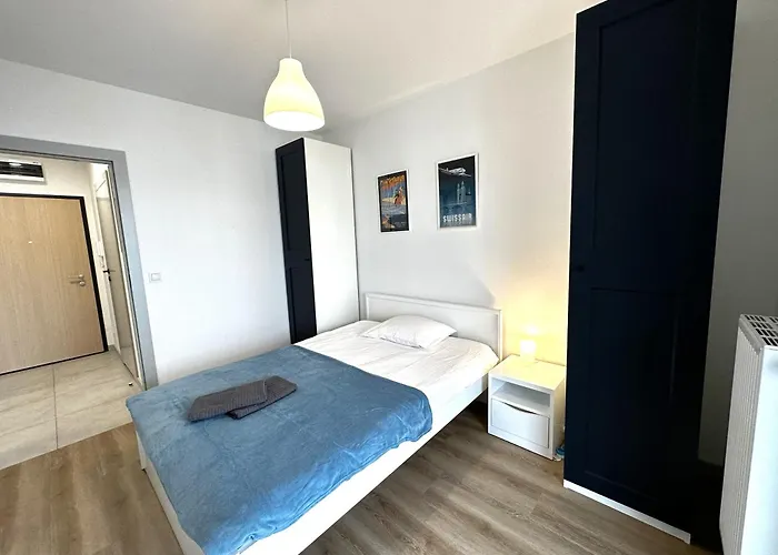 Lotnisko Chopina Airport 4 Daire Varşova